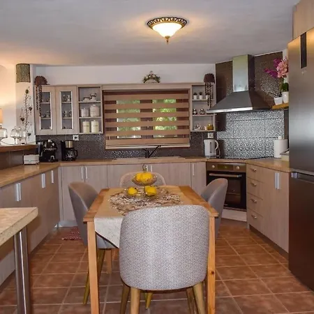 άνετη με μαγευτική θέα فيلة مدينة سكياثوس